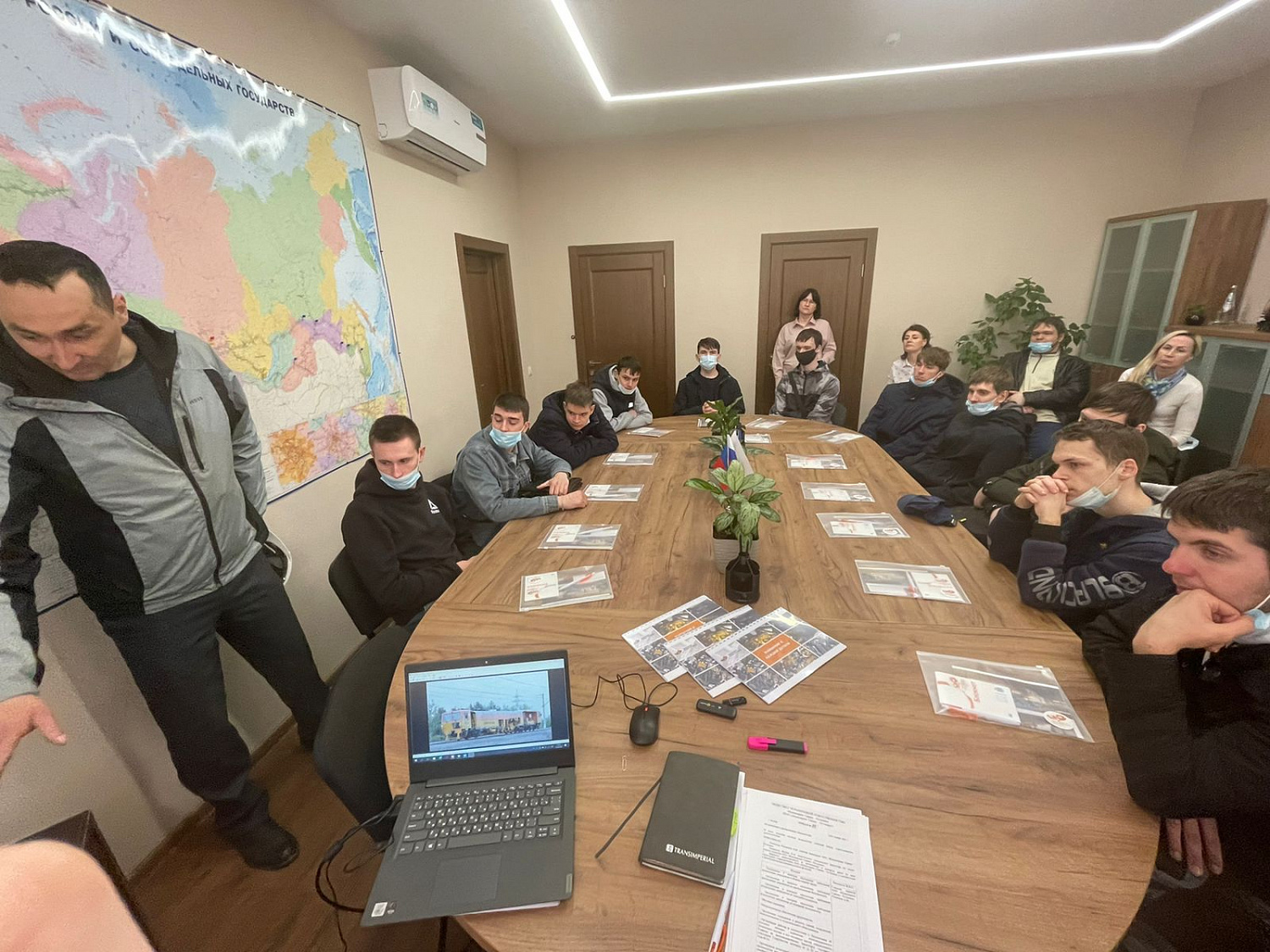 On April 13 and 14, 2022, an open day was held on the territory of the Ulyanovsk branch for graduates of the railway technical school.